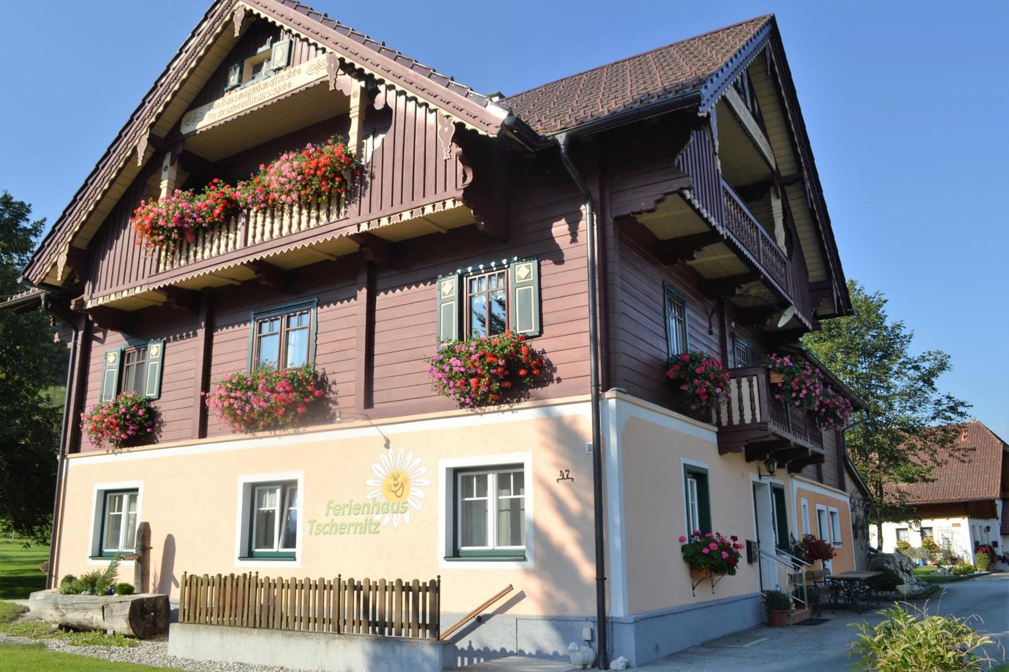 Charming House In Pruggern, Mountain View Villa Room photo